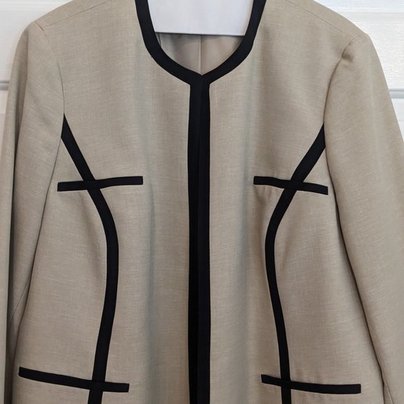 Jones Studio Separates Taupe Open Front Blazer with Black Trim 18W - Picture 5 of 9